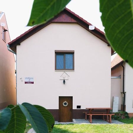 Ubytovani Na Sklipku Jevisovka Ngoại thất bức ảnh